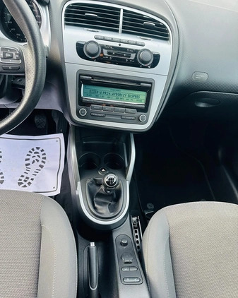 Seat Altea XL cena 24900 przebieg: 172645, rok produkcji 2011 z Golina małe 121